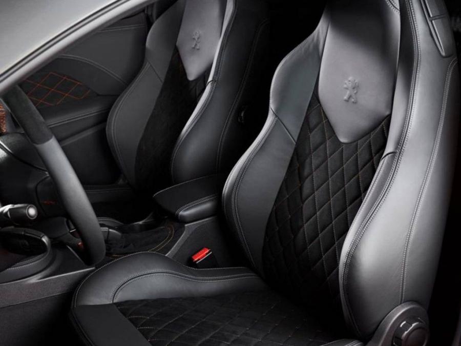  Peugeot RCZ Arlen Ness edition 2013 года  (фото 3 из 5)